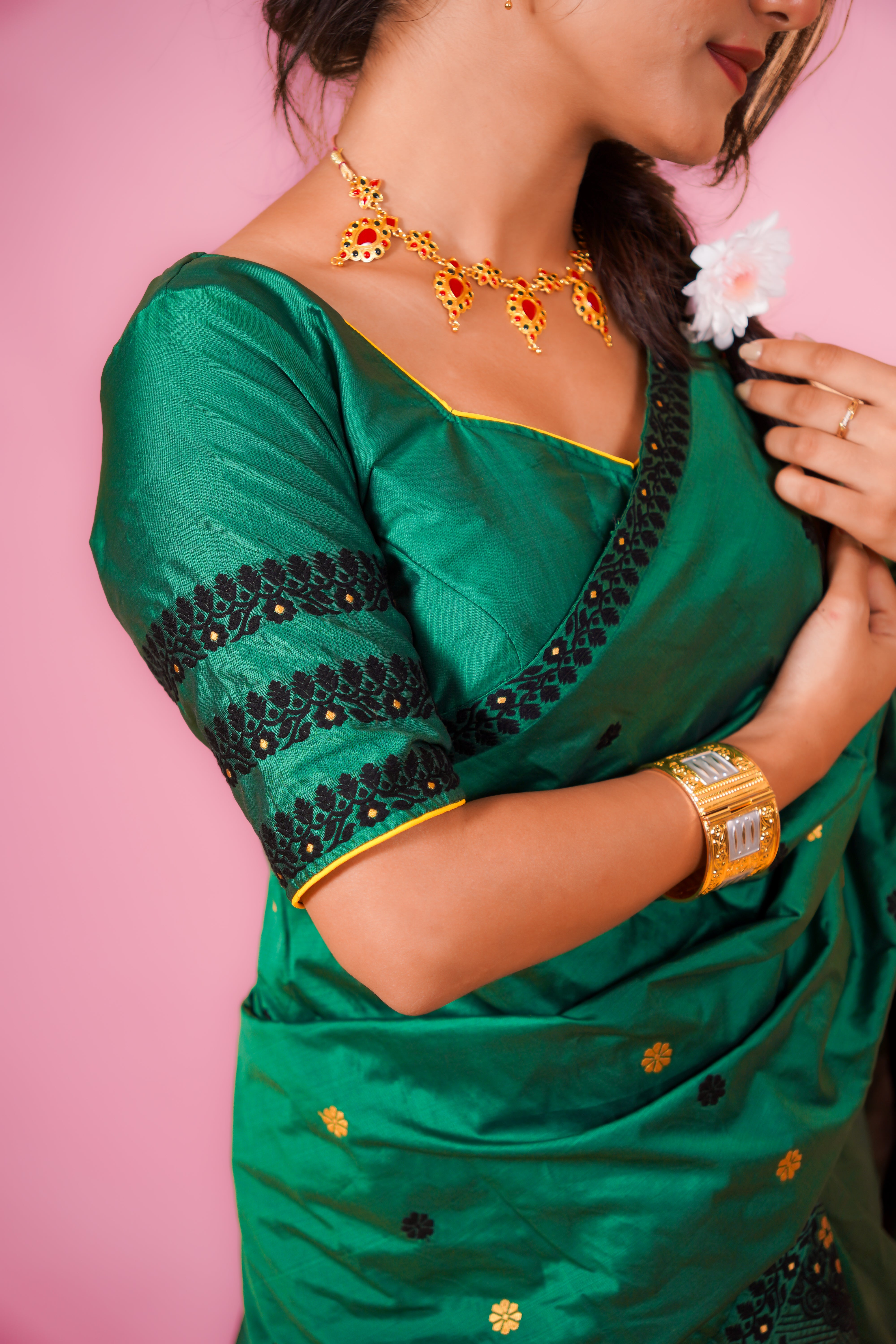 Assam Handmade Emerald Green Mixed Pat Silk Mekhela Chador