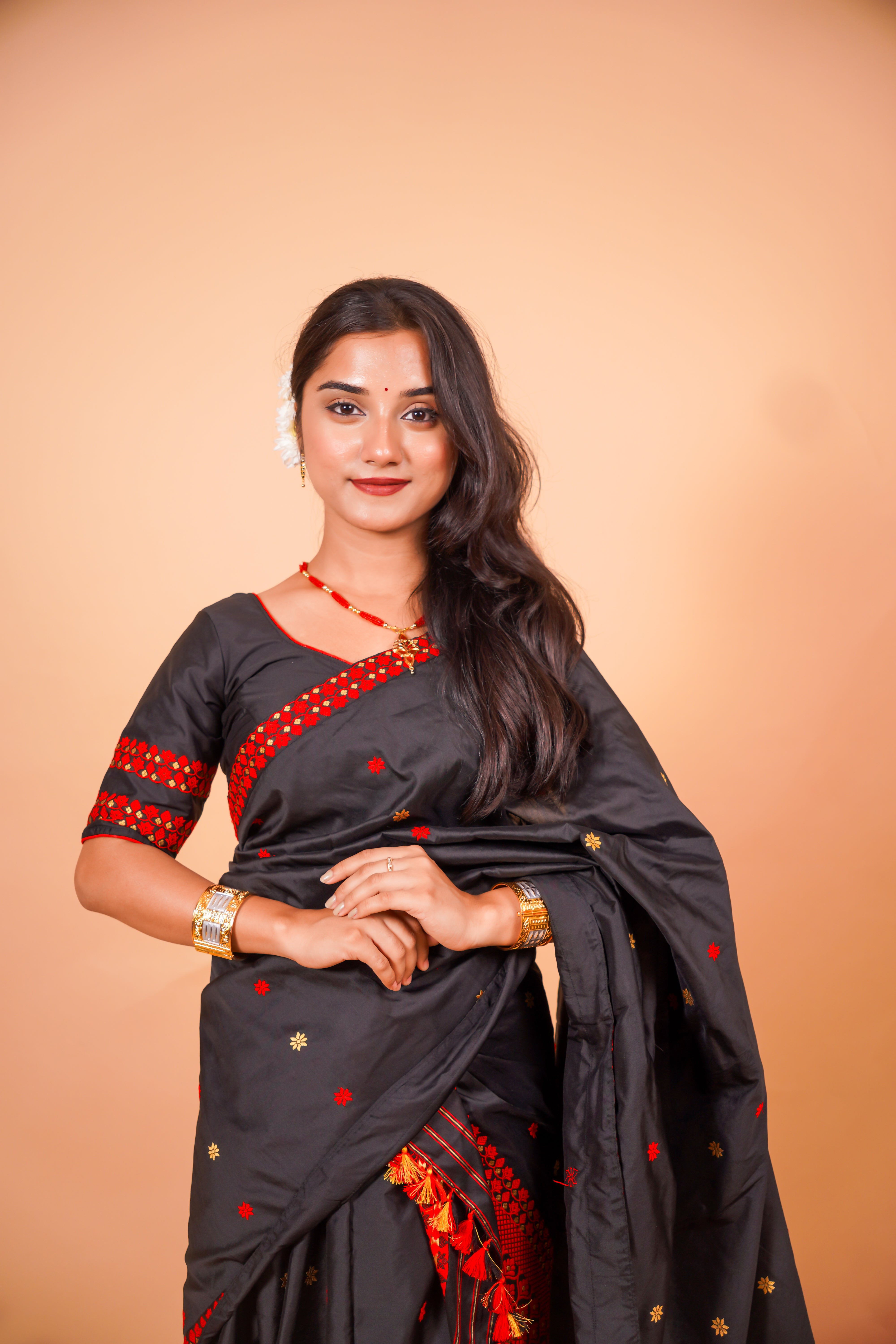 Assam Handmade Black & Red Mixed Pat Silk Mekhela Chador