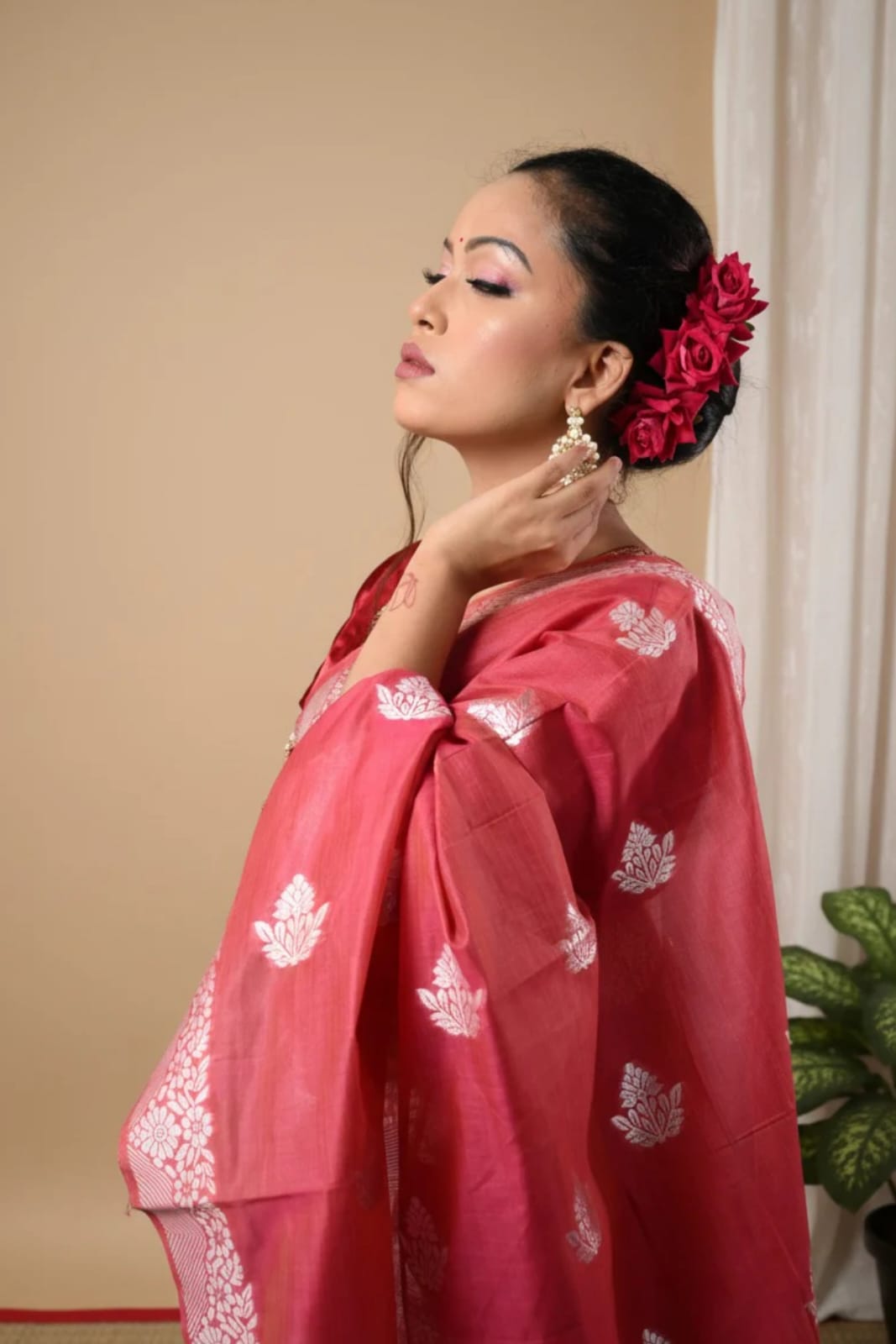 Assam Ruby & Silver Handloom Mix Pat Silk Mekhela Chador